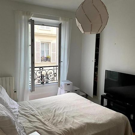Modern Appartement W/ Tour Eiffel View In The 7Th Paris Luaran gambar